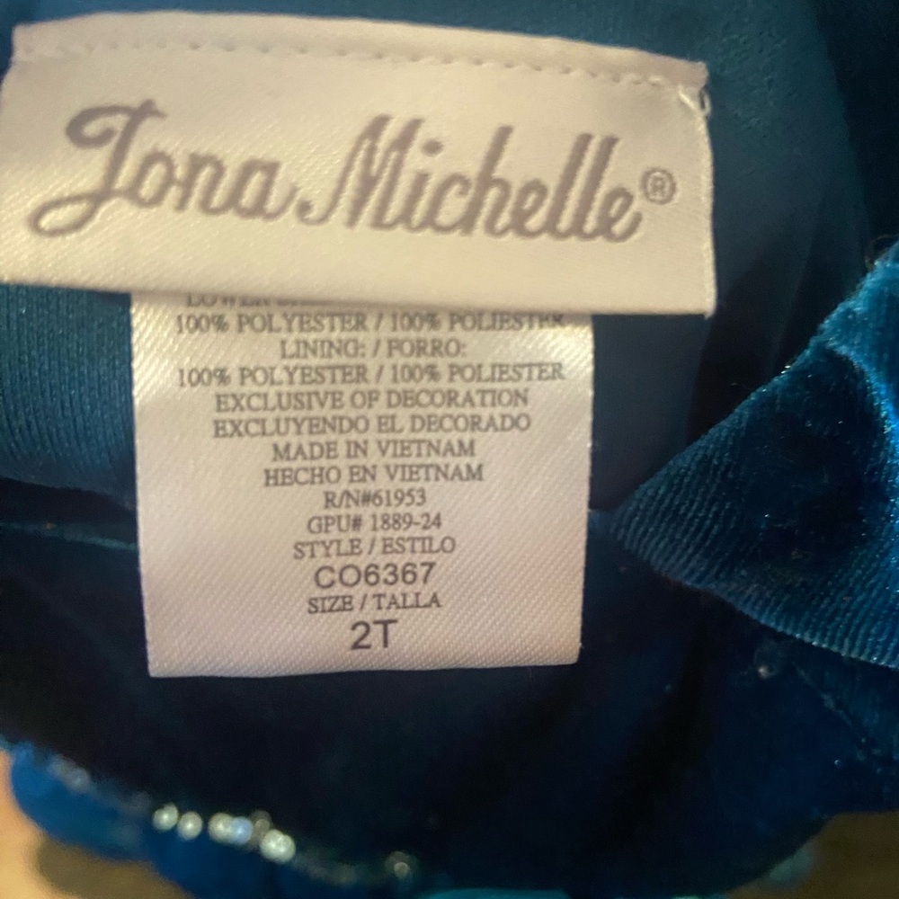 Jona Michelle toddler Sparkling Elegant Velvet & Lace Fanciful Dress- size 2T - Picture 4 of 4